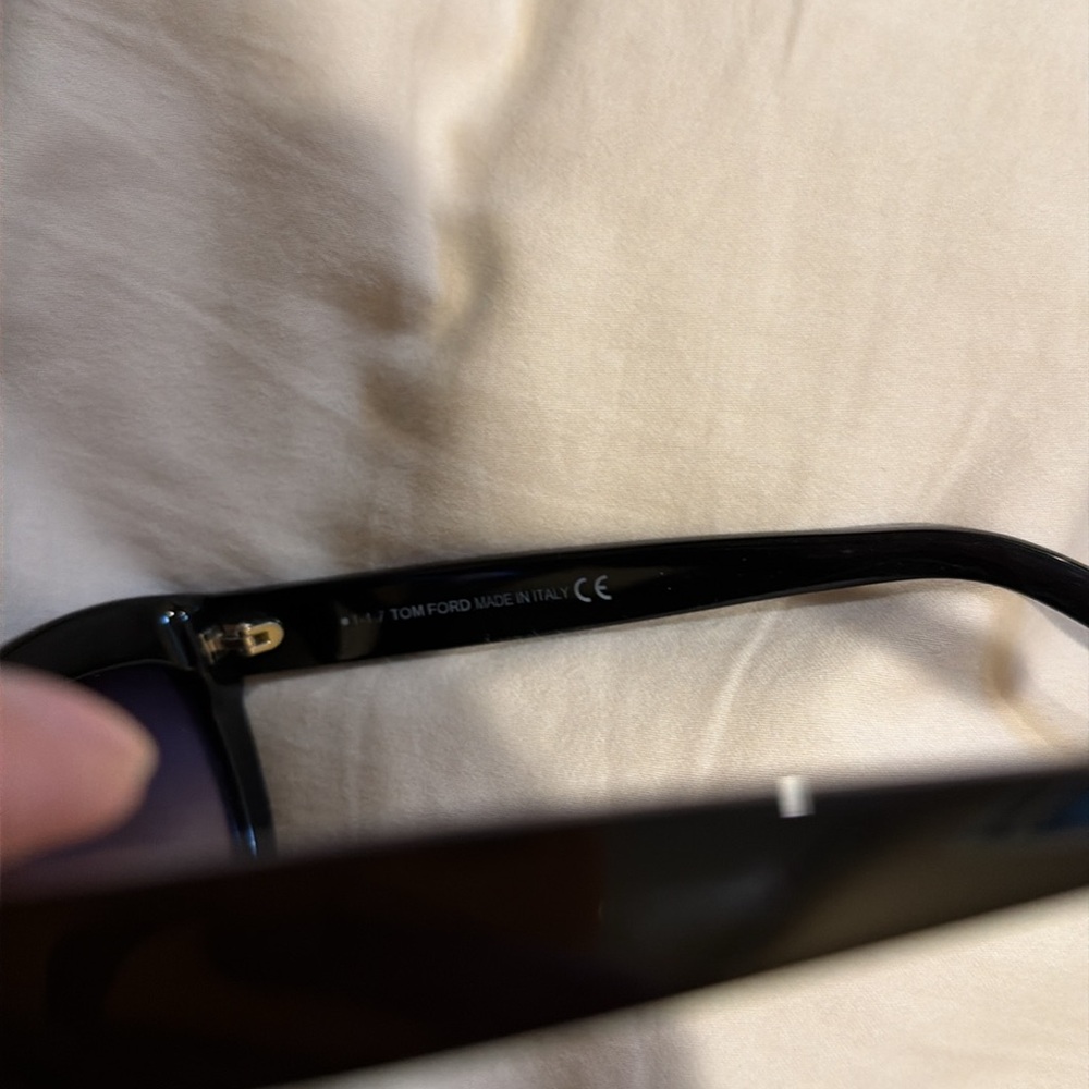 Tom Ford Sunglasses - Picture 12 of 12